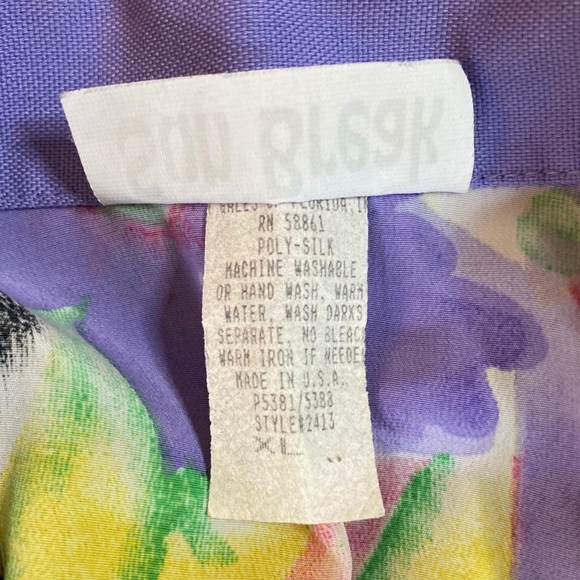 Vintage Purple Floral Print Polka Dot Button Up - Picture 16 of 16